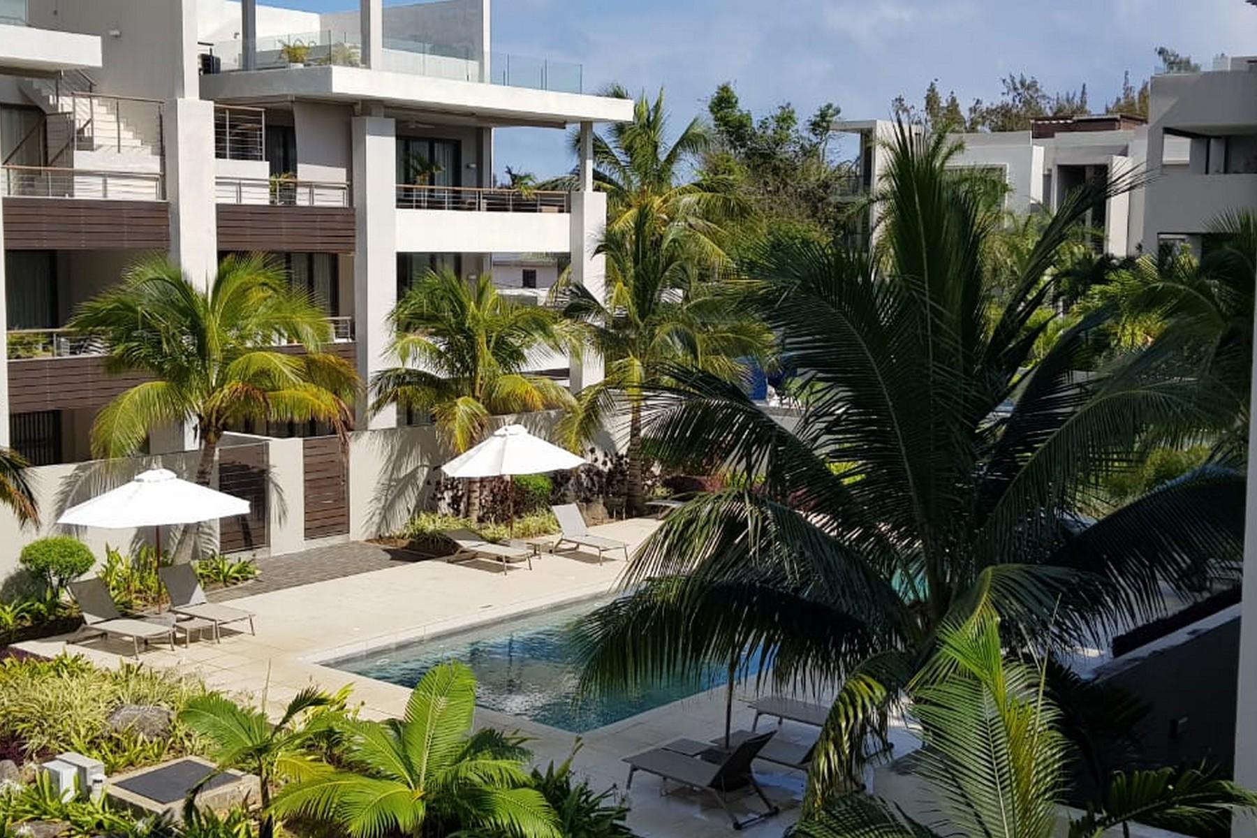 Element Bay Apartment